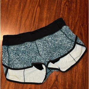 Lululemon Alberta teal speed shorts 6